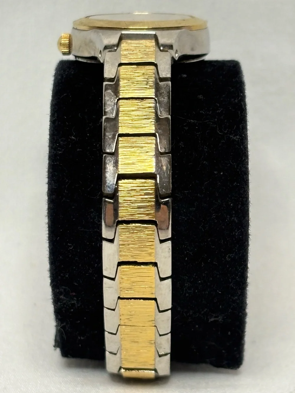 Waltham Ladies MOP Dial Gold & Silver 2 Tone Quartz Watch #6103